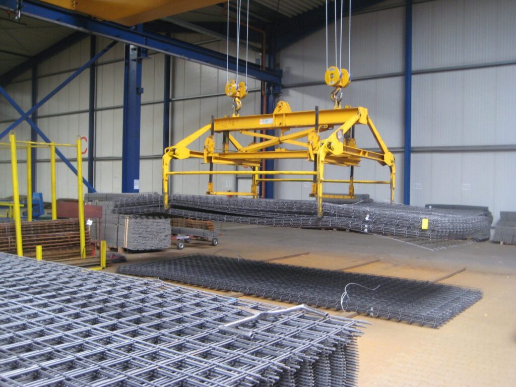 structural steel mesh grab, Reinforcement mesh grab, Mesh lifter, Mesh tong, Mesh Handling Device, Lifting & Handling Equipment, LOAD HANDLING DEVICES