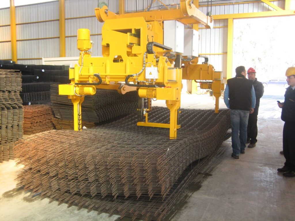 Baustahlmattengreifer, Baustahlmattenzange, Bewehrungsmattengreifer, Bewehrungsmattenzange, Betonstahlmattengreifer, Betonstahlmattenzange, Armierungsgitterzange, Armierungsgitterzange, Lastaufnahmemittel