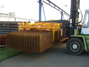 structural steel mesh grab, Reinforcement mesh grab, Mesh lifter, Mesh tong, Mesh Handling Device, Lifting & Handling Equipment, LOAD HANDLING DEVICES