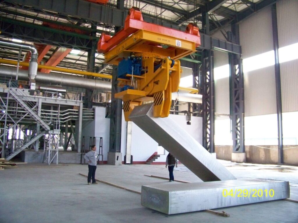 Brammenzange, Doppelbrammenzange, Doppel-Brammenzange, Blockzange, Doppelblockzange, Barrenzange, Alublockzange, Brammen-Wendezange, Küppelzange, , Blockzange, Lastaufnahmemittel