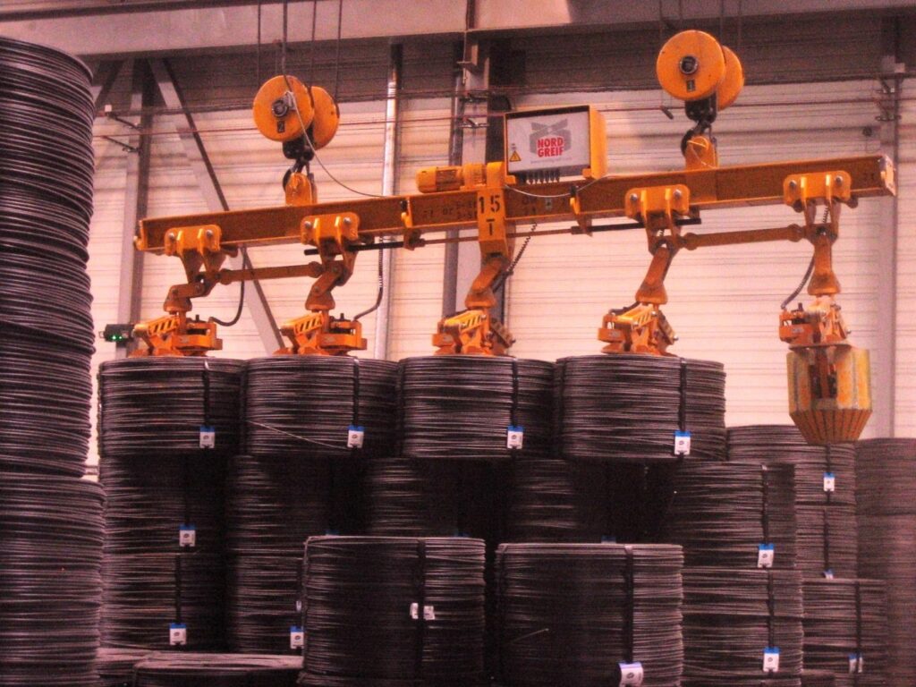 Drahtcoilzange, Drahtcoil-Innenzange, Drahtcoil-Außenzange, Drahtcoil-heber, Drahtcoil-Greifer, Drahtcoiltraverse, Lastaufnahmemittel