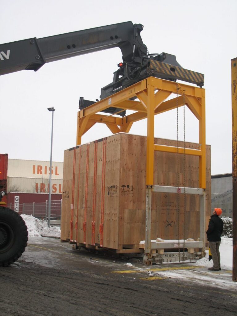 Container Spreader, Adapter Container Speader, Containergreifer, Containertraverse, Lastaufnahmemittel, Überhöhungsrahmen, Überhöhenrahmen, Container Spreader, Lastaufnahmemittel, Containergeschirr, Hebegeschirr, Kranstreuer, Integral-Spreader