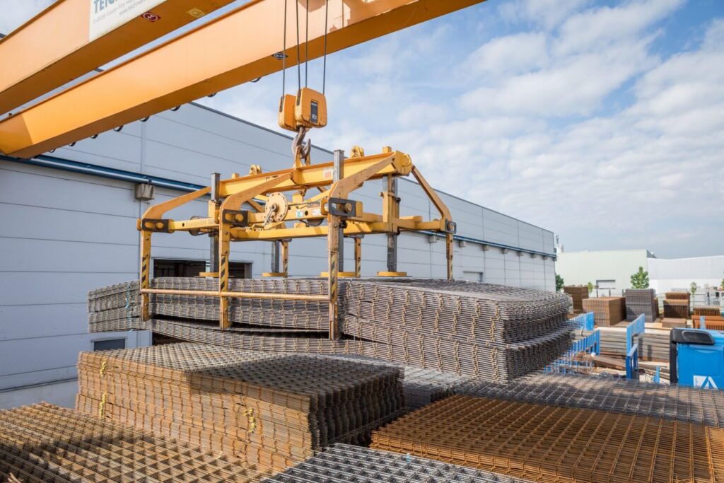 Baustahlmattengreifer, Baustahlmattenzange, Bewehrungsmattengreifer, Bewehrungsmattenzange, Betonstahlmattengreifer, Betonstahlmattenzange, Armierungsgitterzange, Armierungsgitterzange, Lastaufnahmemittel