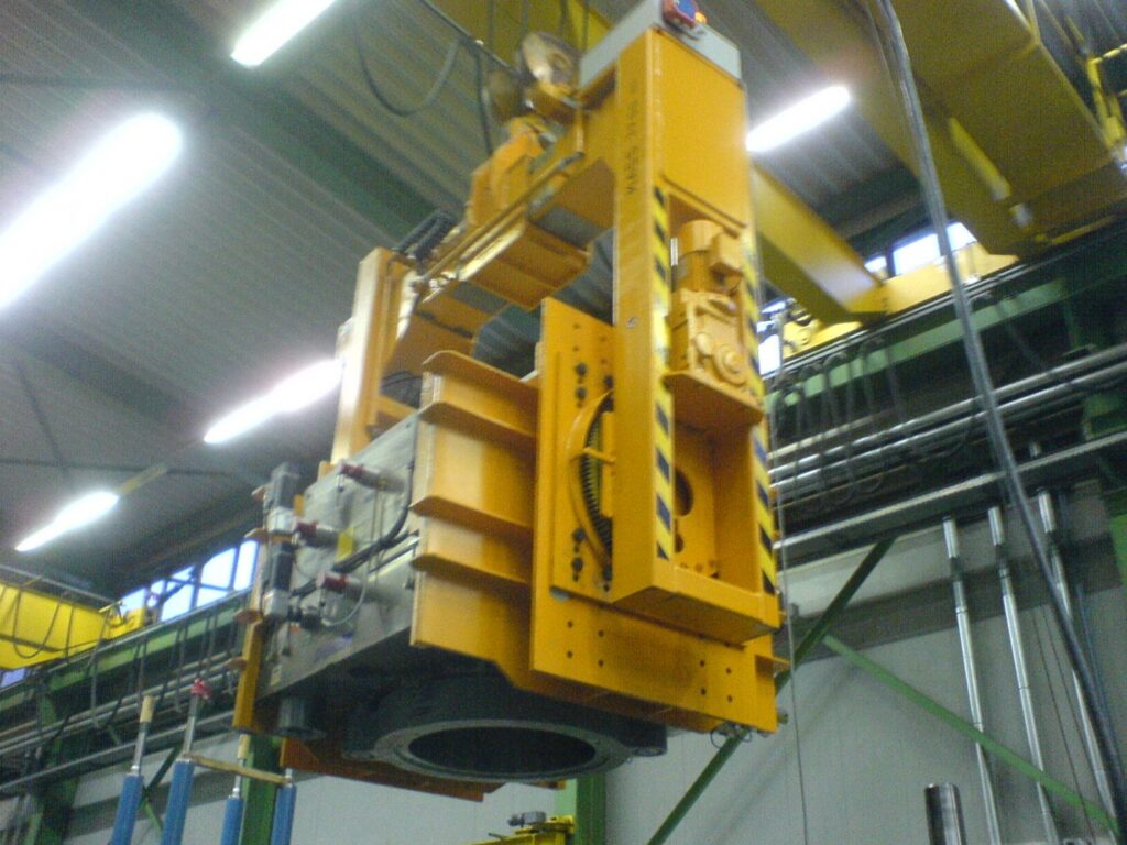 Wendetraverse, Wendegerät, Wendevorrichtung, Lastaufnahmemittel, Hebetraverse, Lasttraverse