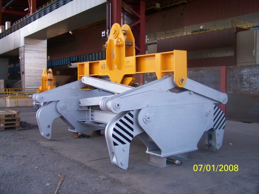 Brammenzange, Doppelbrammenzange, Doppel-Brammenzange, Blockzange, Doppelblockzange, Barrenzange, Alublockzange, Brammen-Wendezange, Küppelzange, Lastaufnahmemittel