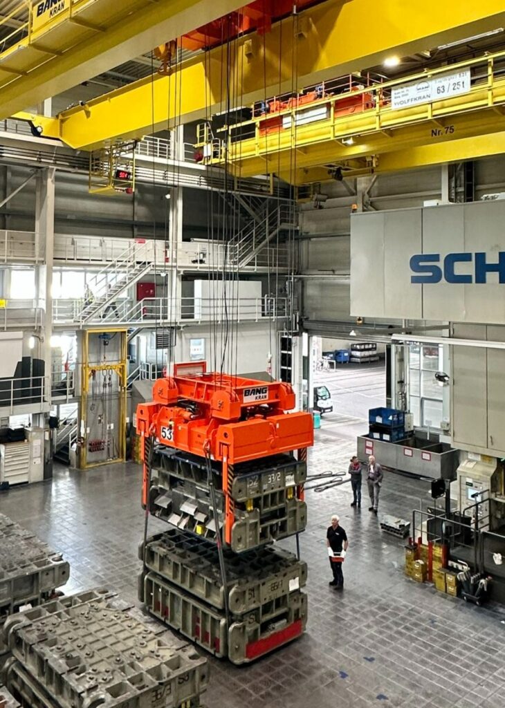 Werkzeuggreifer, Presswerkzeuggreifer, Werkzeugzange, Presswerkzeugzange, Werkzeugzange, Lastaufnahmemittel, Presswerk